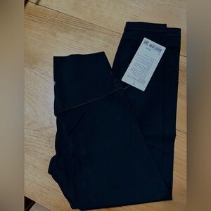 BRAND NEW LULULEMON ALIGN PANTS